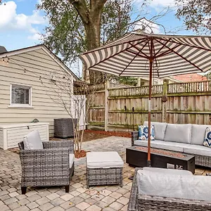 Holiday home 130 Y O Historic Off Forsyth Park, Savannah